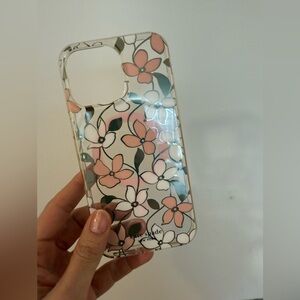 Kate spade Phone case - barely used. I cannot return it and I found my old case.